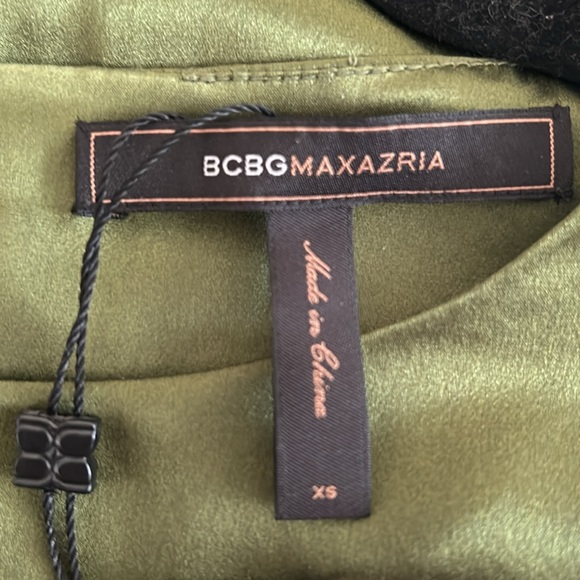 BCBGMaxazria 100% Silk Dress - Picture 5 of 8